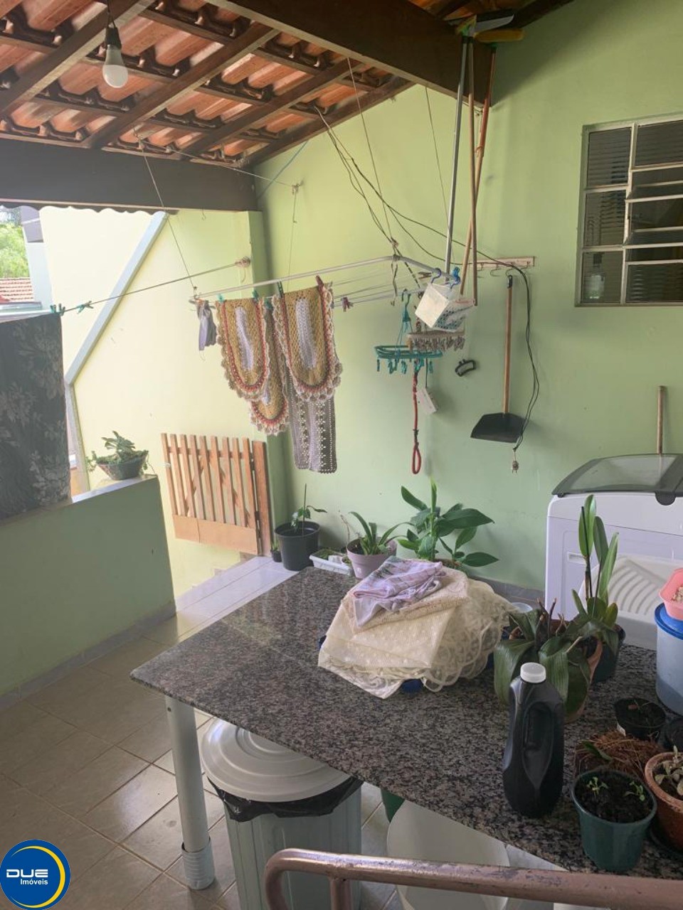 Casa à venda com 3 quartos, 200m² - Foto 14