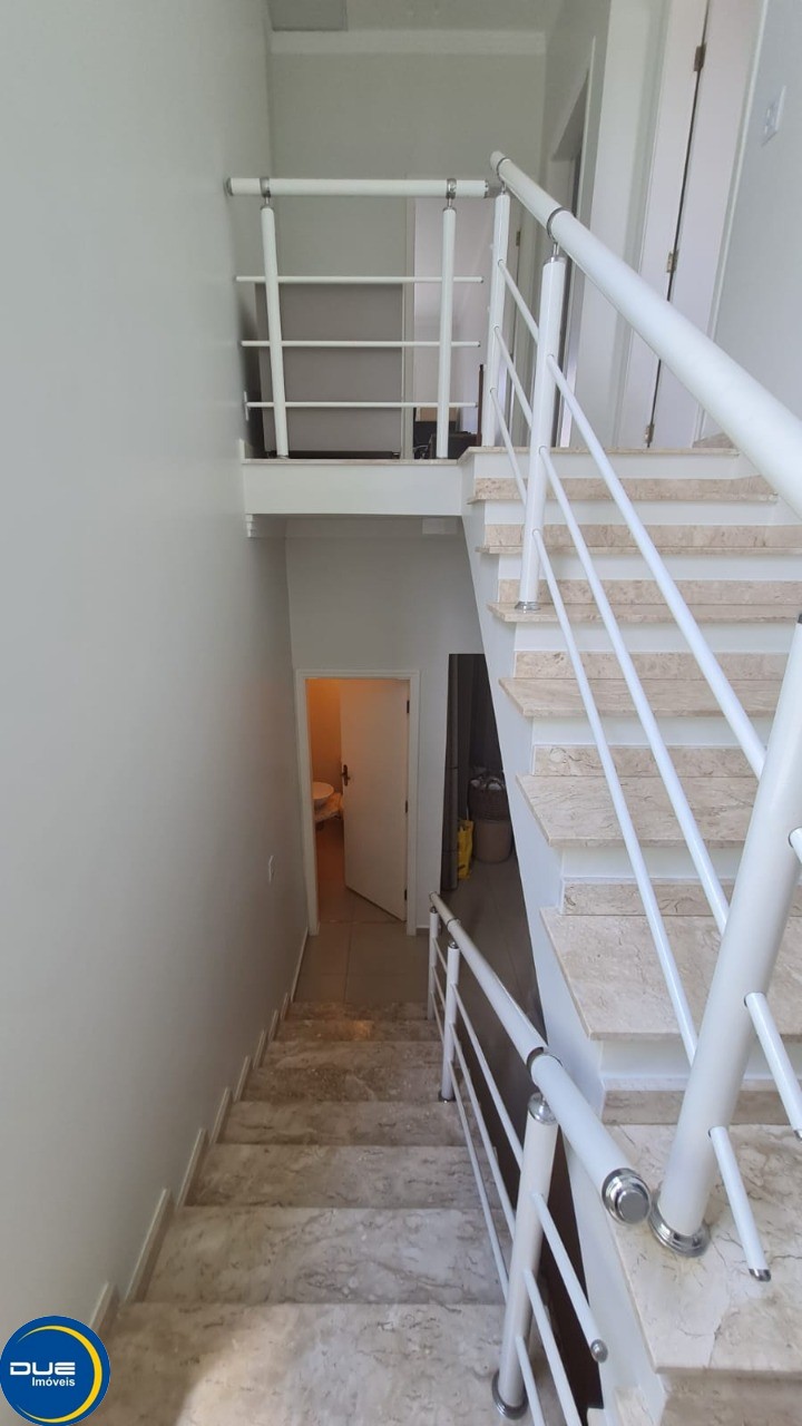 Casa à venda com 3 quartos, 175m² - Foto 18