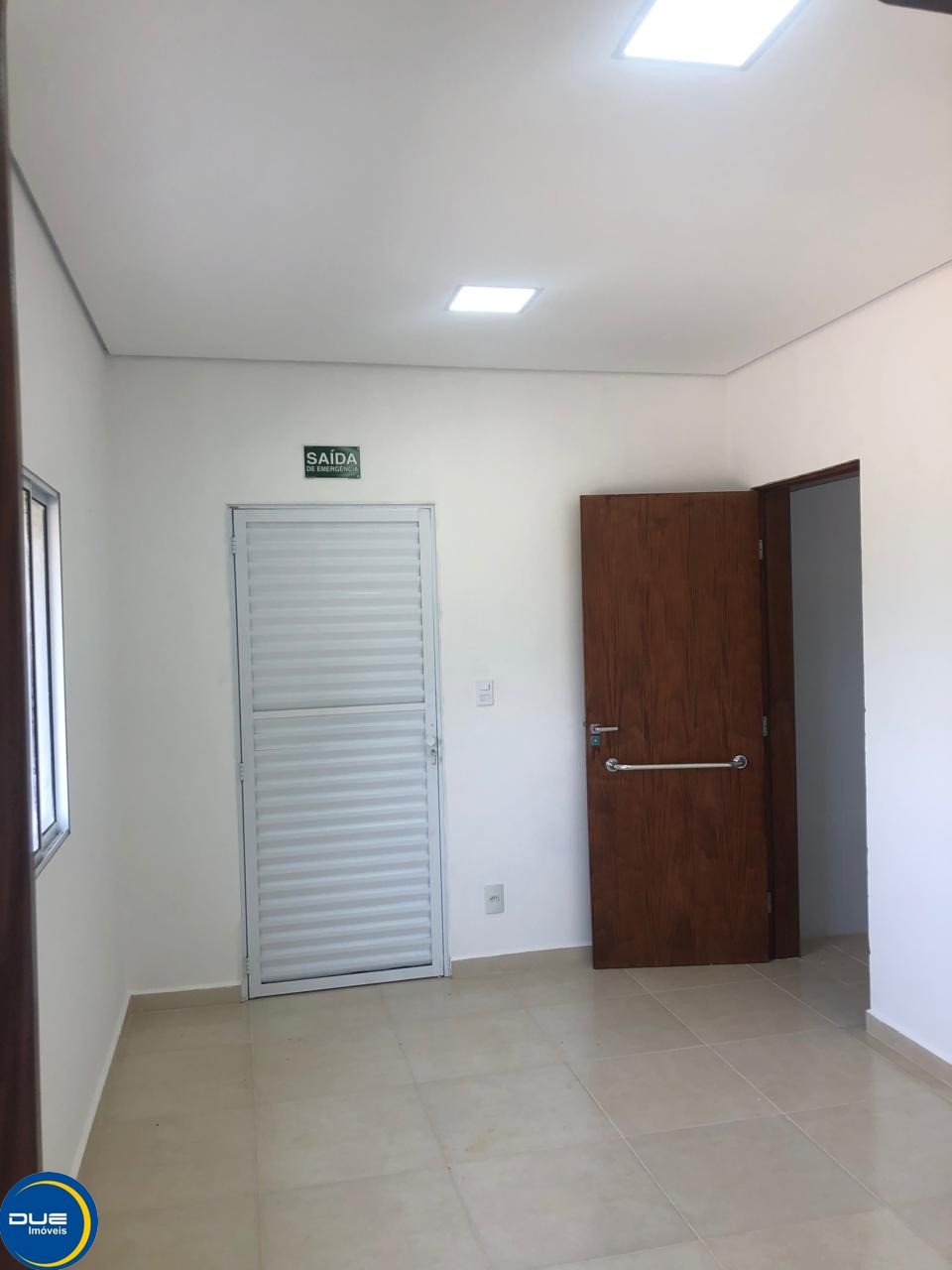 Depósito-Galpão-Armazém para alugar, 1800m² - Foto 7