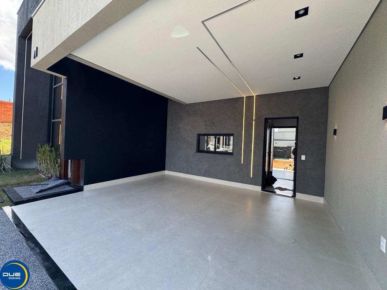 Casa à venda com 3 quartos, 300m² - Foto 4