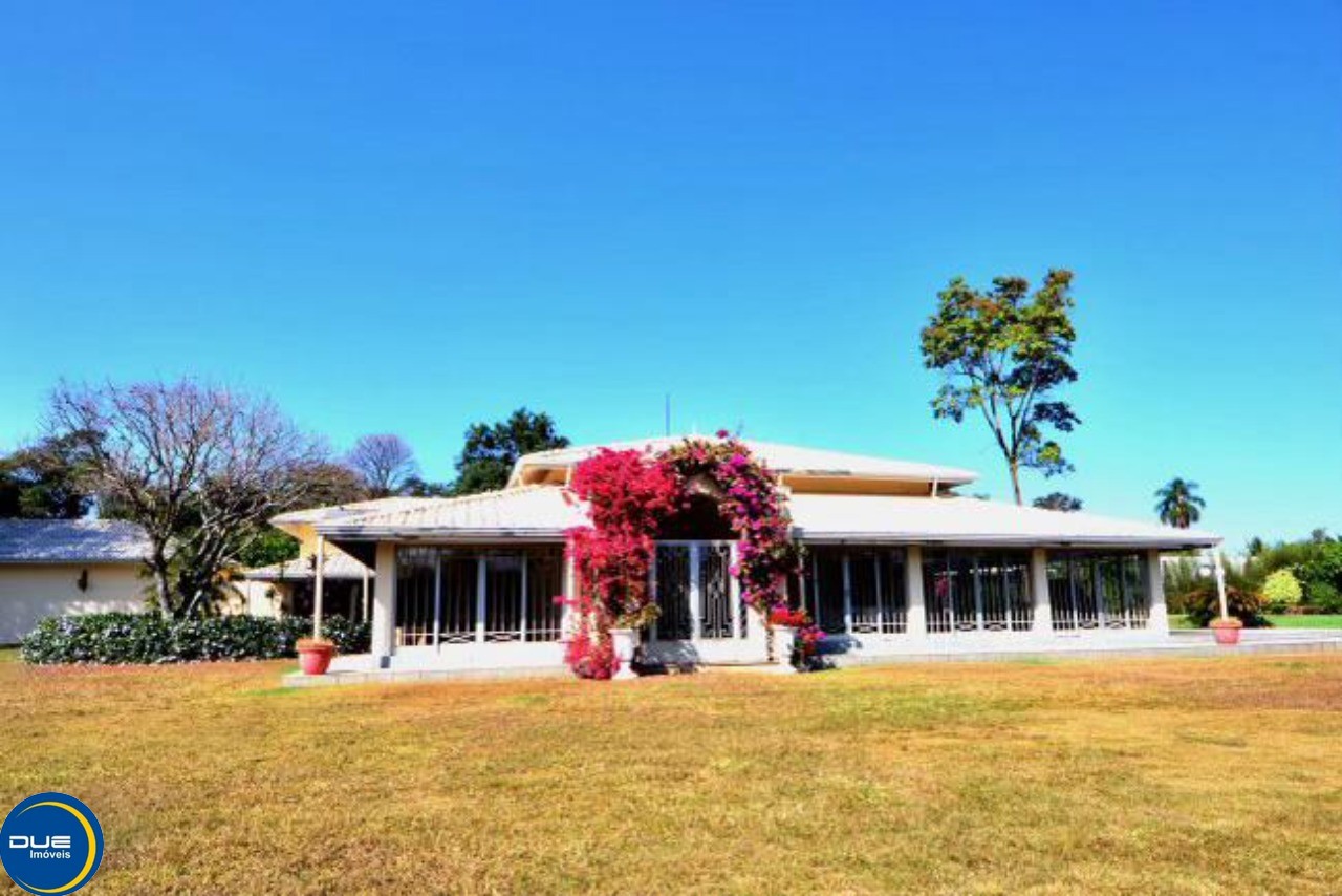 Casa à venda com 5 quartos - Foto 1