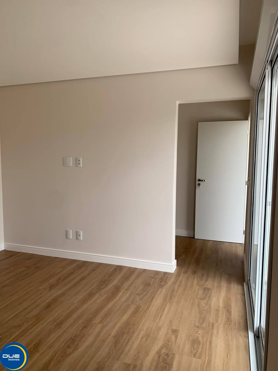 Casa à venda com 3 quartos, 300m² - Foto 16