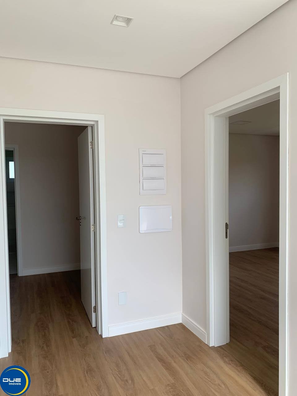 Casa à venda com 3 quartos, 300m² - Foto 27