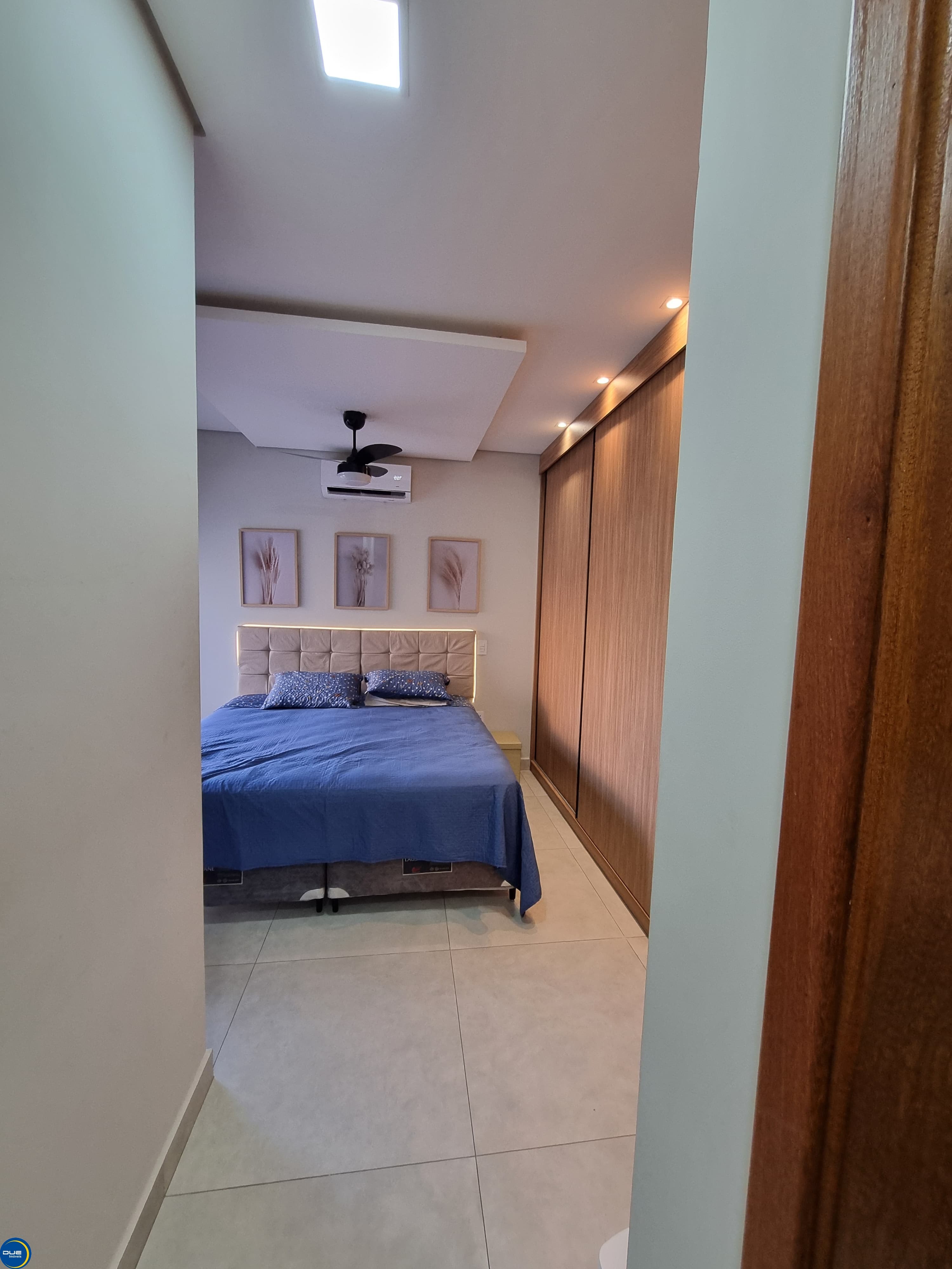 Casa à venda com 3 quartos, 235m² - Foto 11