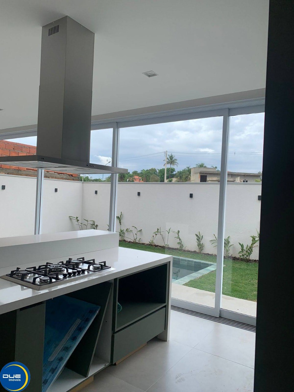 Casa à venda com 3 quartos, 300m² - Foto 61