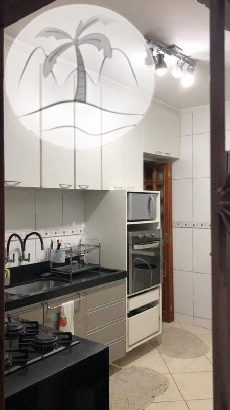 Casa à venda com 4 quartos, 350m² - Foto 4