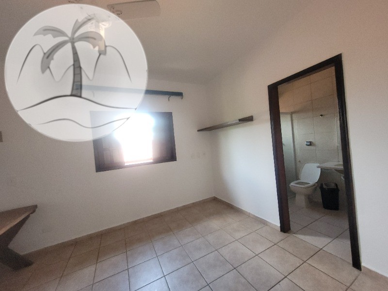 Casa para alugar com 3 quartos, 385m² - Foto 12