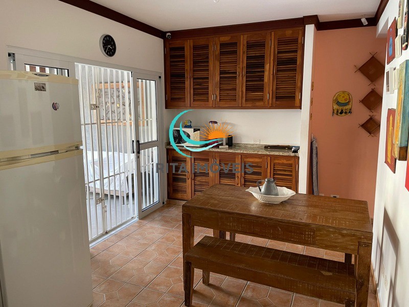 Casa à venda com 4 quartos, 360m² - Foto 12