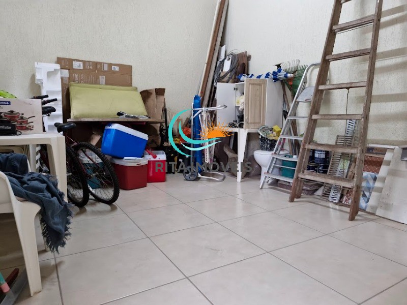 Casa à venda com 4 quartos, 136m² - Foto 45