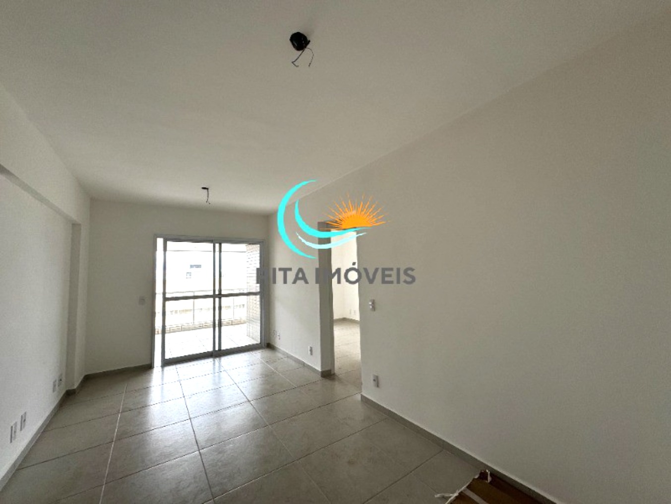 Apartamento à venda com 2 quartos, 68m² - Foto 3