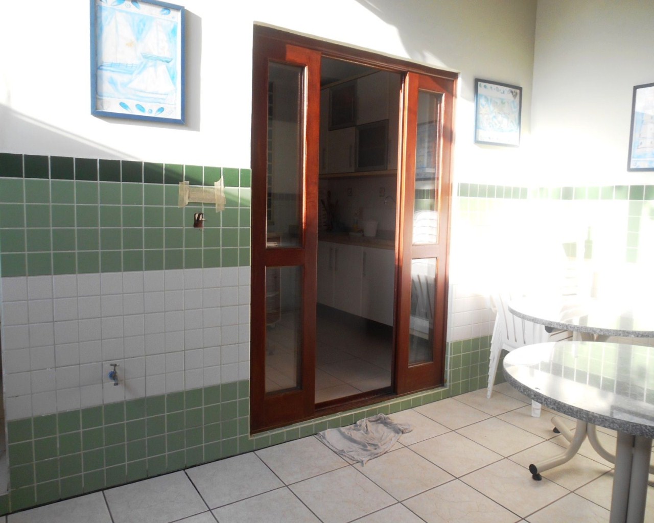 Casa à venda com 3 quartos, 90m² - Foto 11