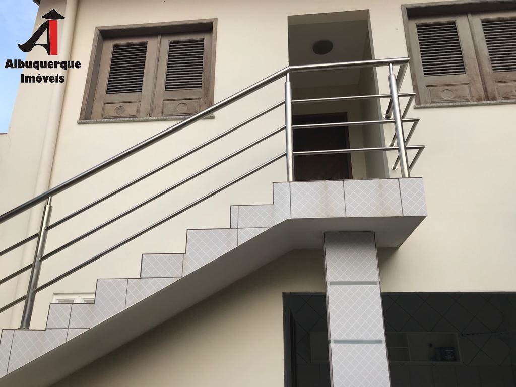 Prédio Inteiro à venda com 3 quartos, 300m² - Foto 3