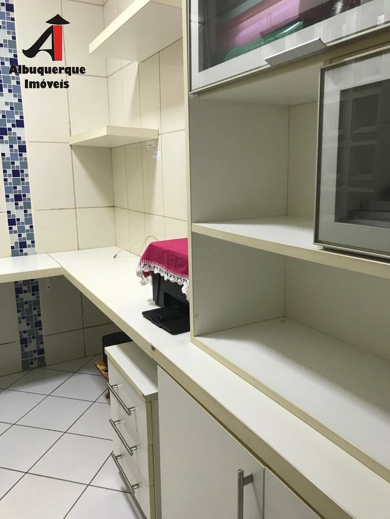 Prédio Inteiro à venda com 3 quartos, 300m² - Foto 12