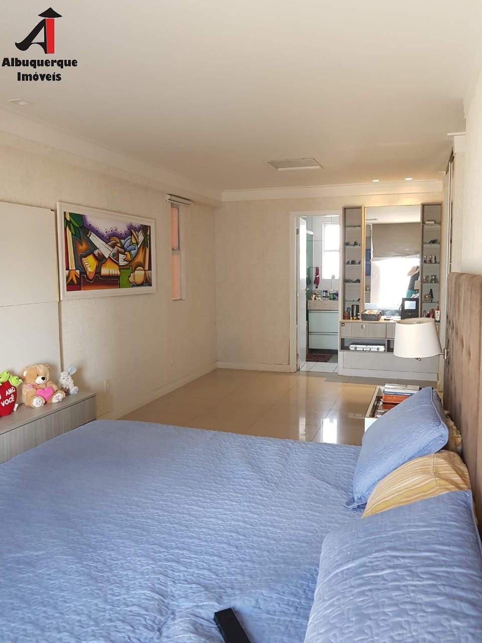 Apartamento à venda com 3 quartos, 137m² - Foto 10