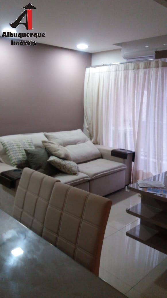 Apartamento para alugar com 3 quartos, 76m² - Foto 1