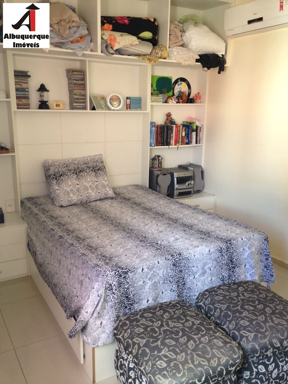 Casa à venda com 3 quartos, 189m² - Foto 12