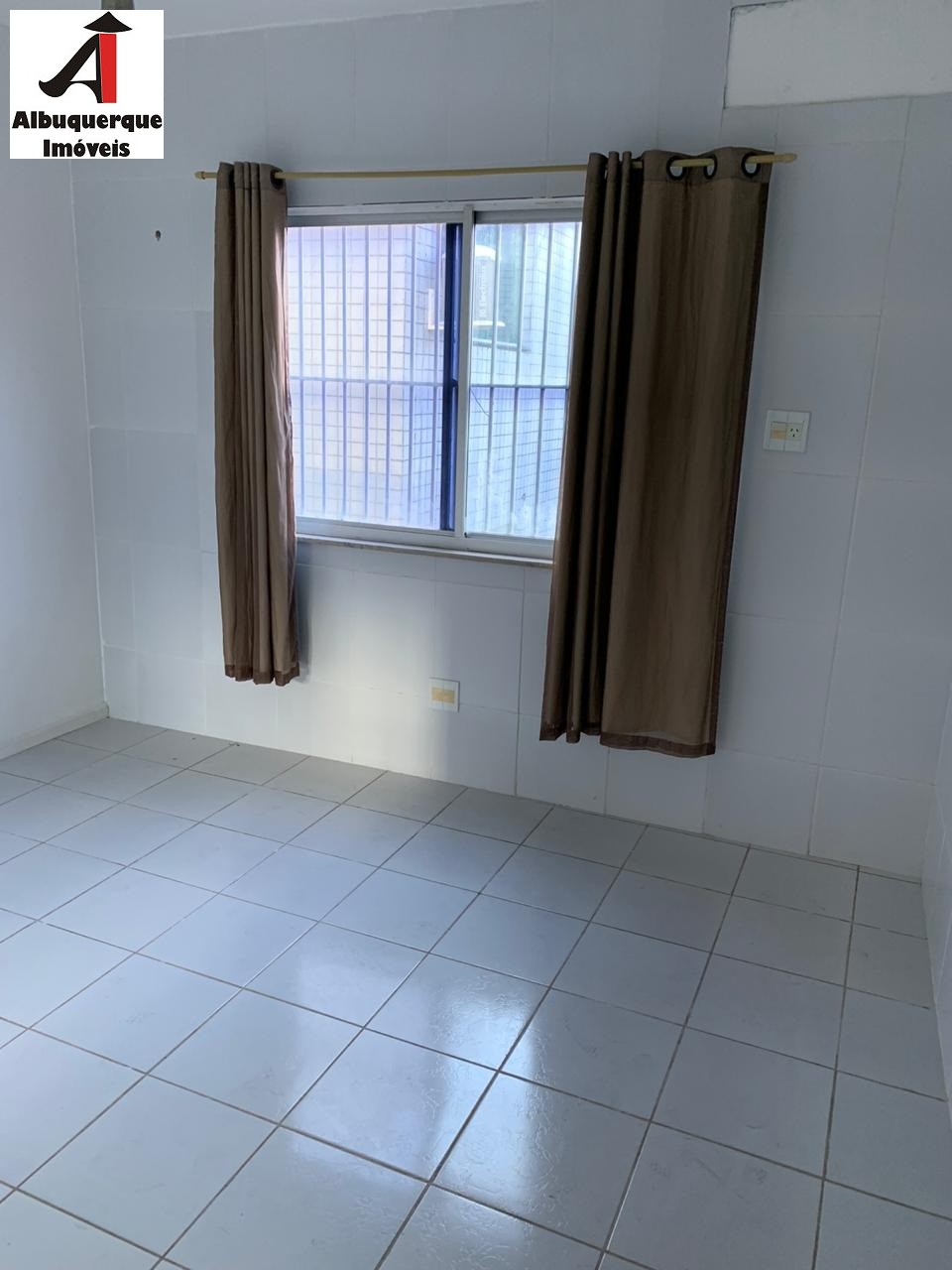 Apartamento à venda com 3 quartos, 98m² - Foto 4