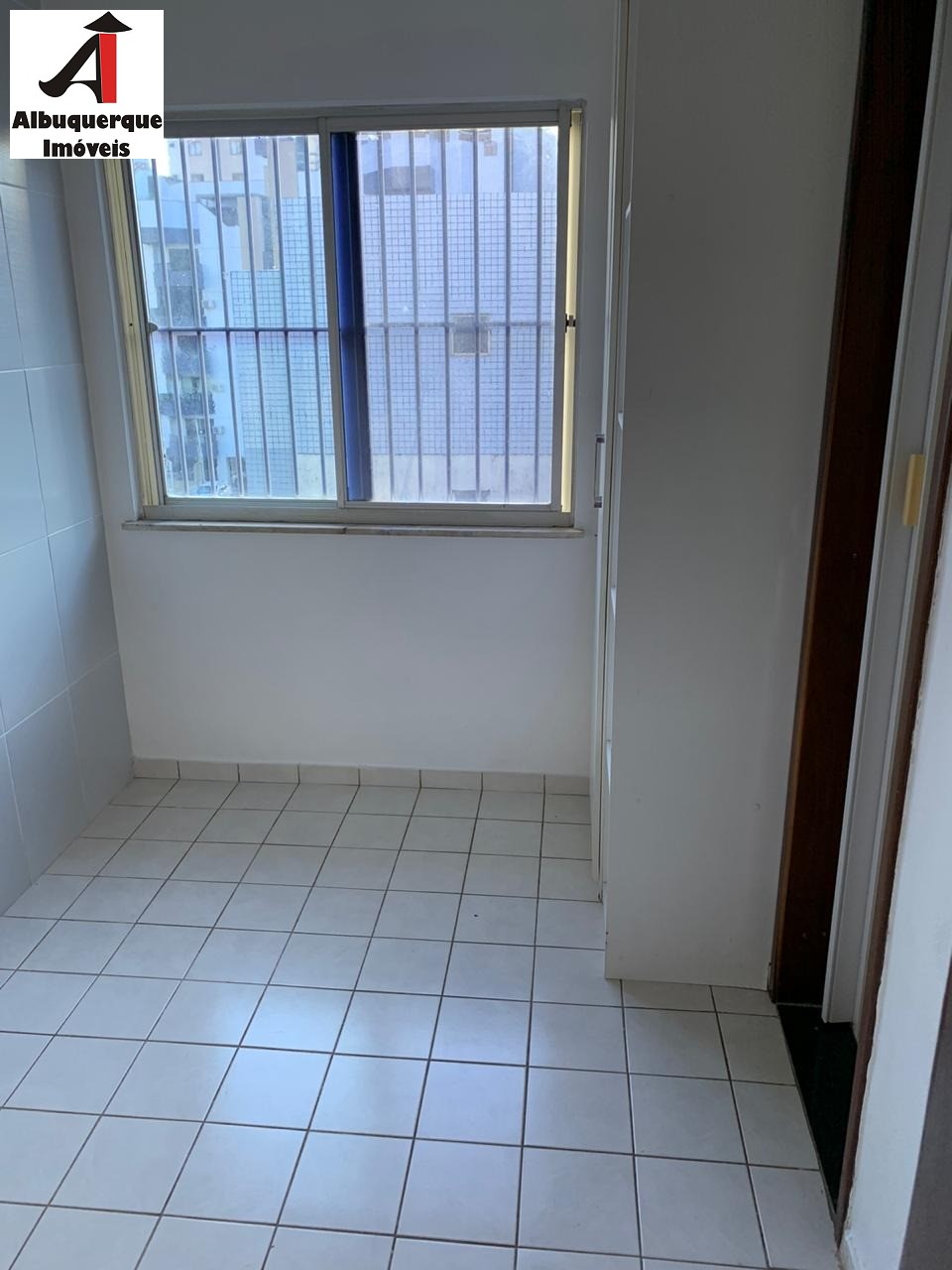 Apartamento à venda com 3 quartos, 98m² - Foto 6