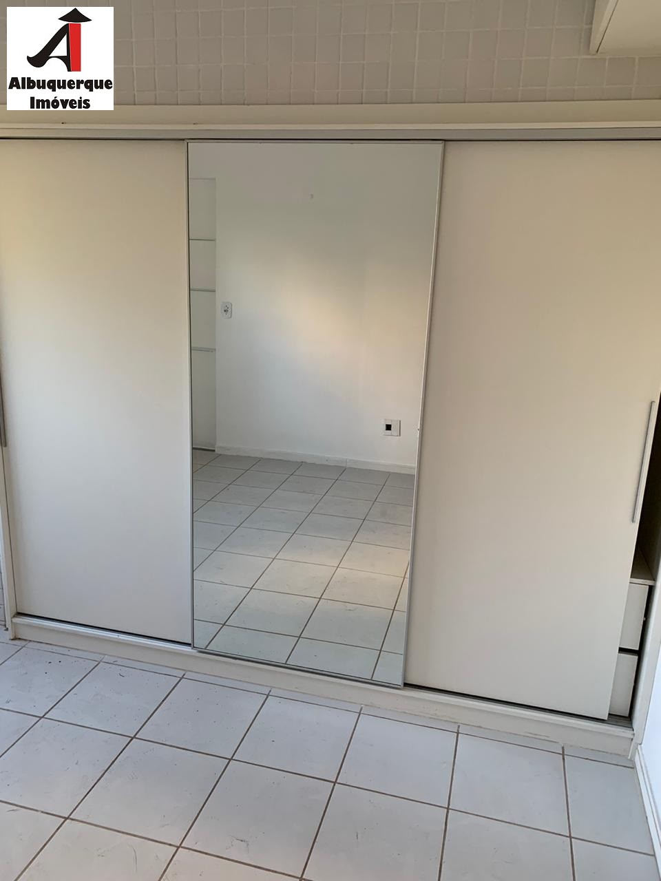 Apartamento à venda com 3 quartos, 98m² - Foto 9