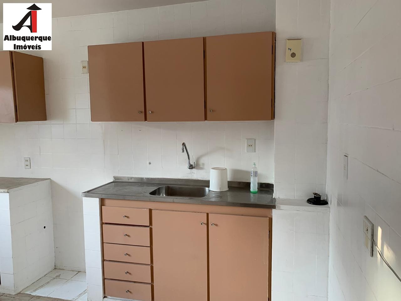 Apartamento à venda com 3 quartos, 98m² - Foto 12