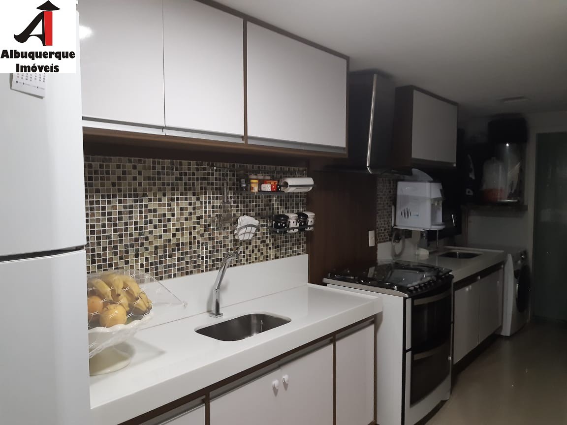 Apartamento à venda com 3 quartos, 86m² - Foto 4