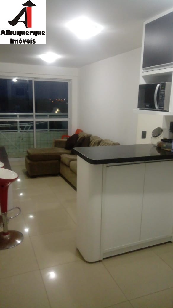 Apartamento à venda com 2 quartos, 74m² - Foto 1