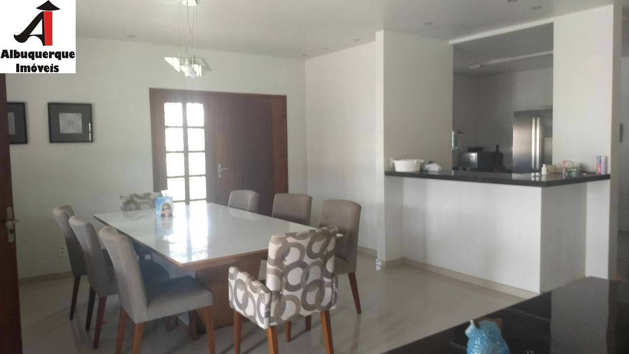 Casa à venda com 4 quartos, 2000m² - Foto 15