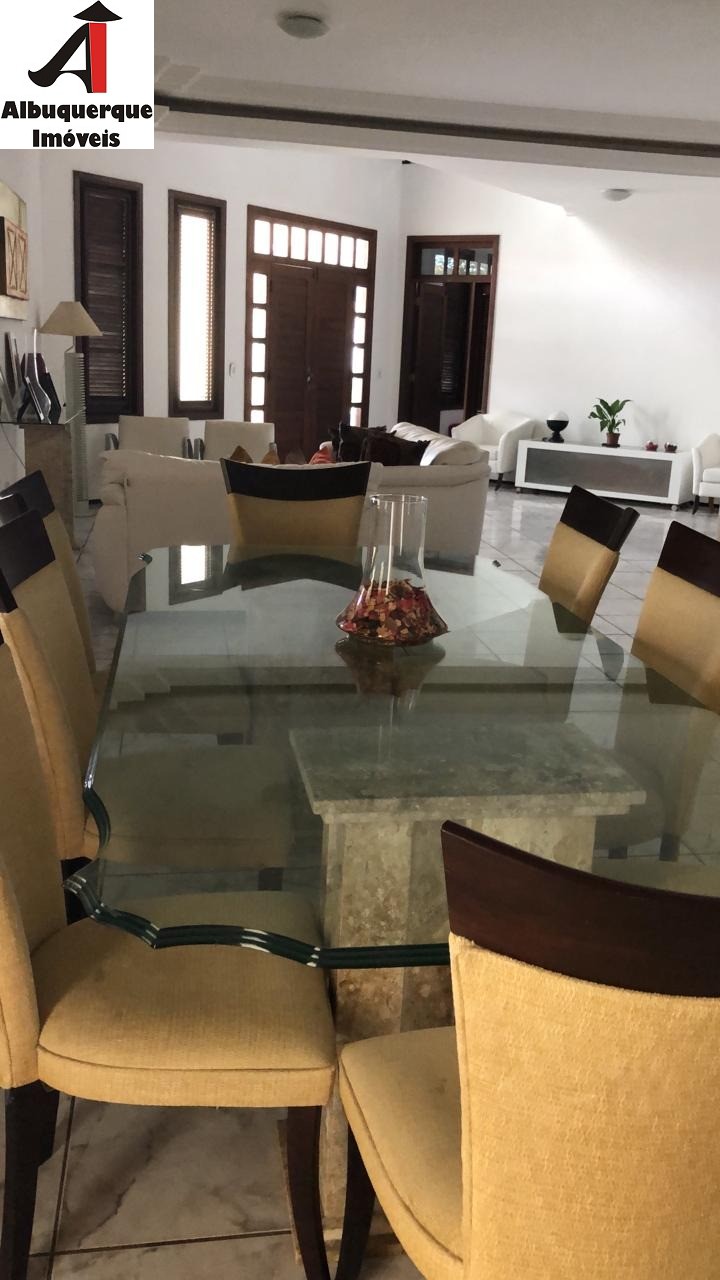 Casa à venda e aluguel com 8 quartos, 800m² - Foto 6