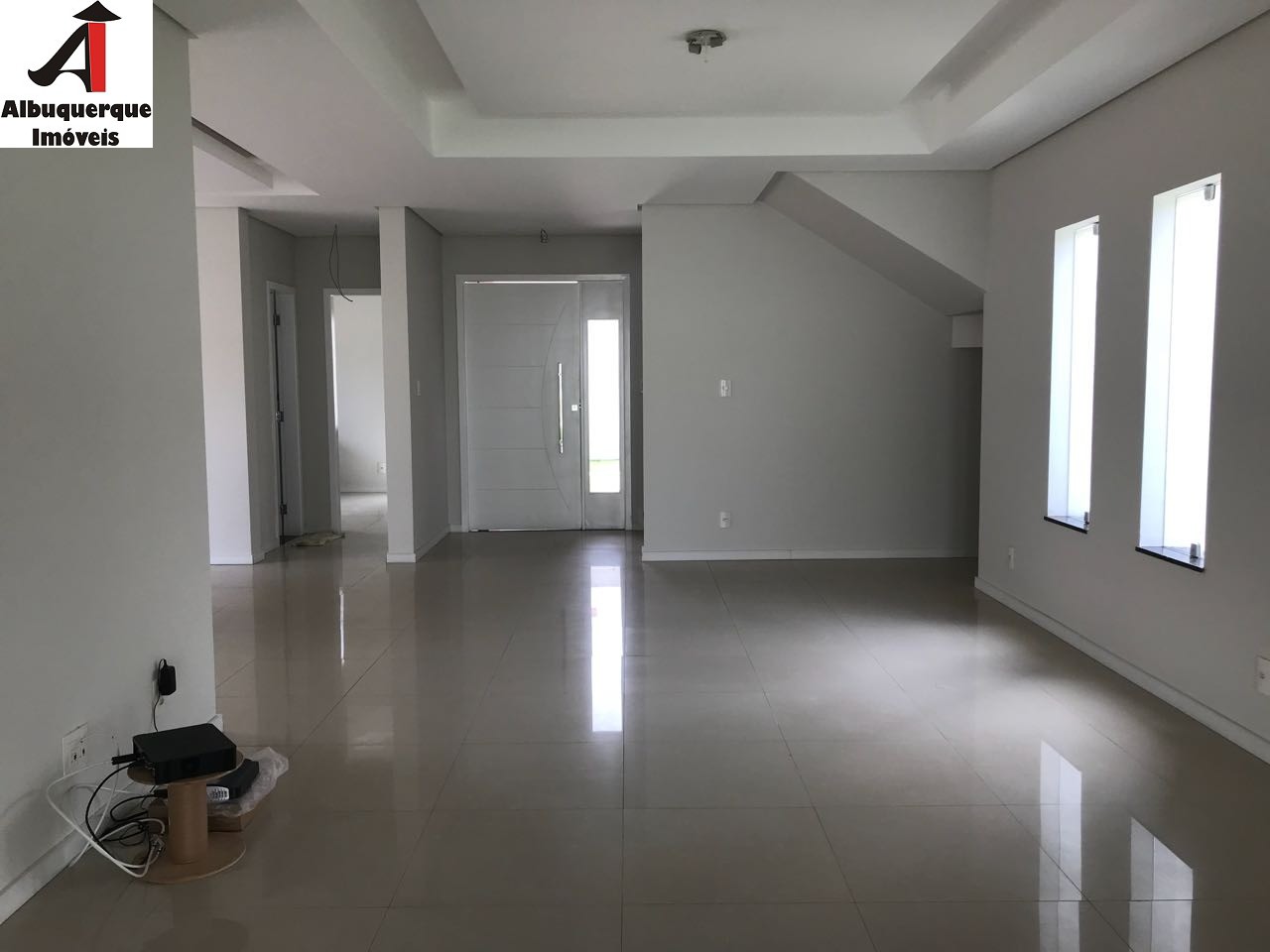 Casa à venda com 4 quartos, 300m² - Foto 17