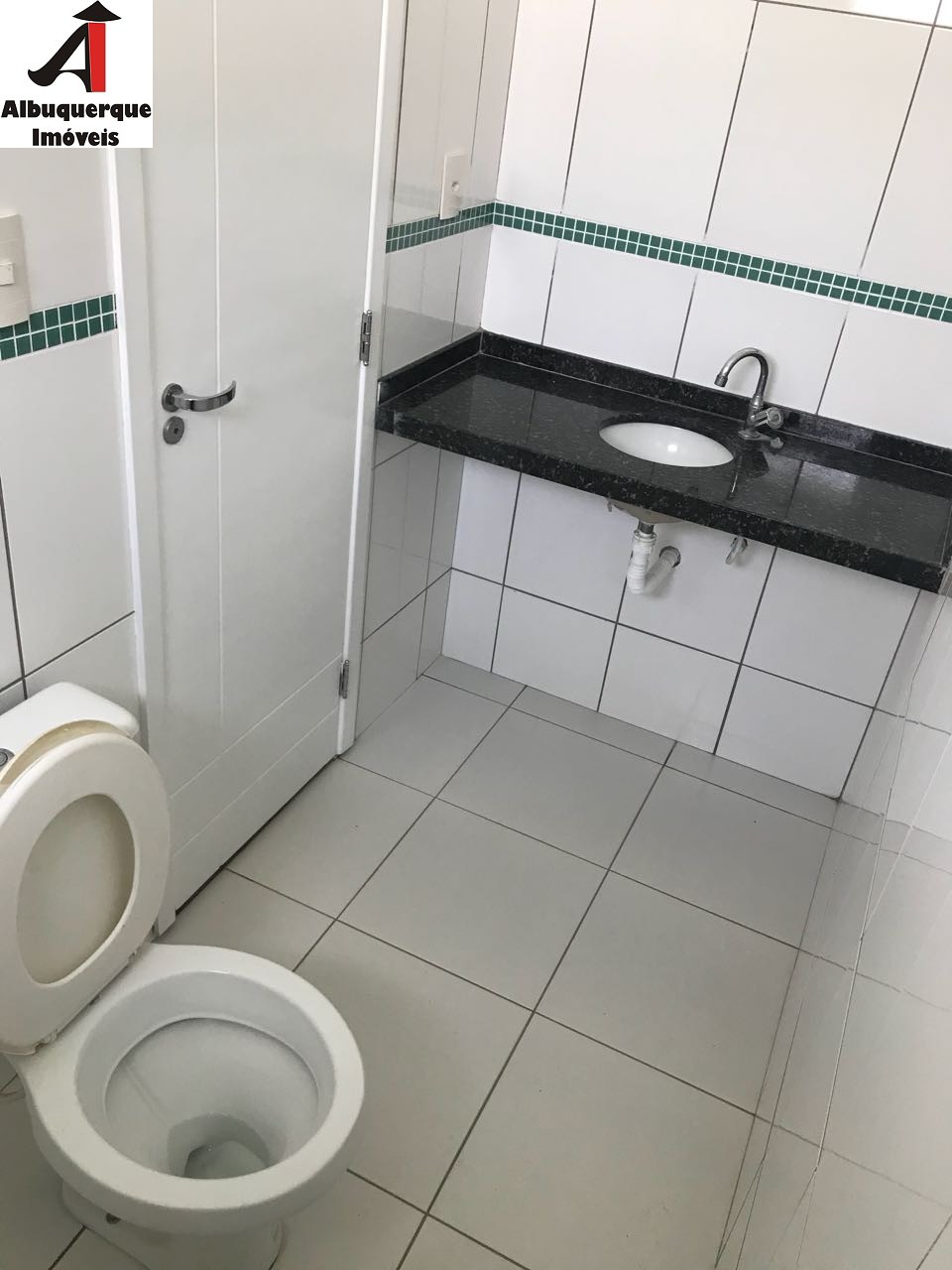 Casa à venda com 4 quartos, 300m² - Foto 20