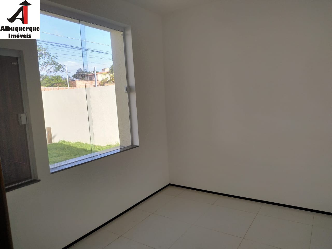 Casa à venda com 3 quartos, 106m² - Foto 9