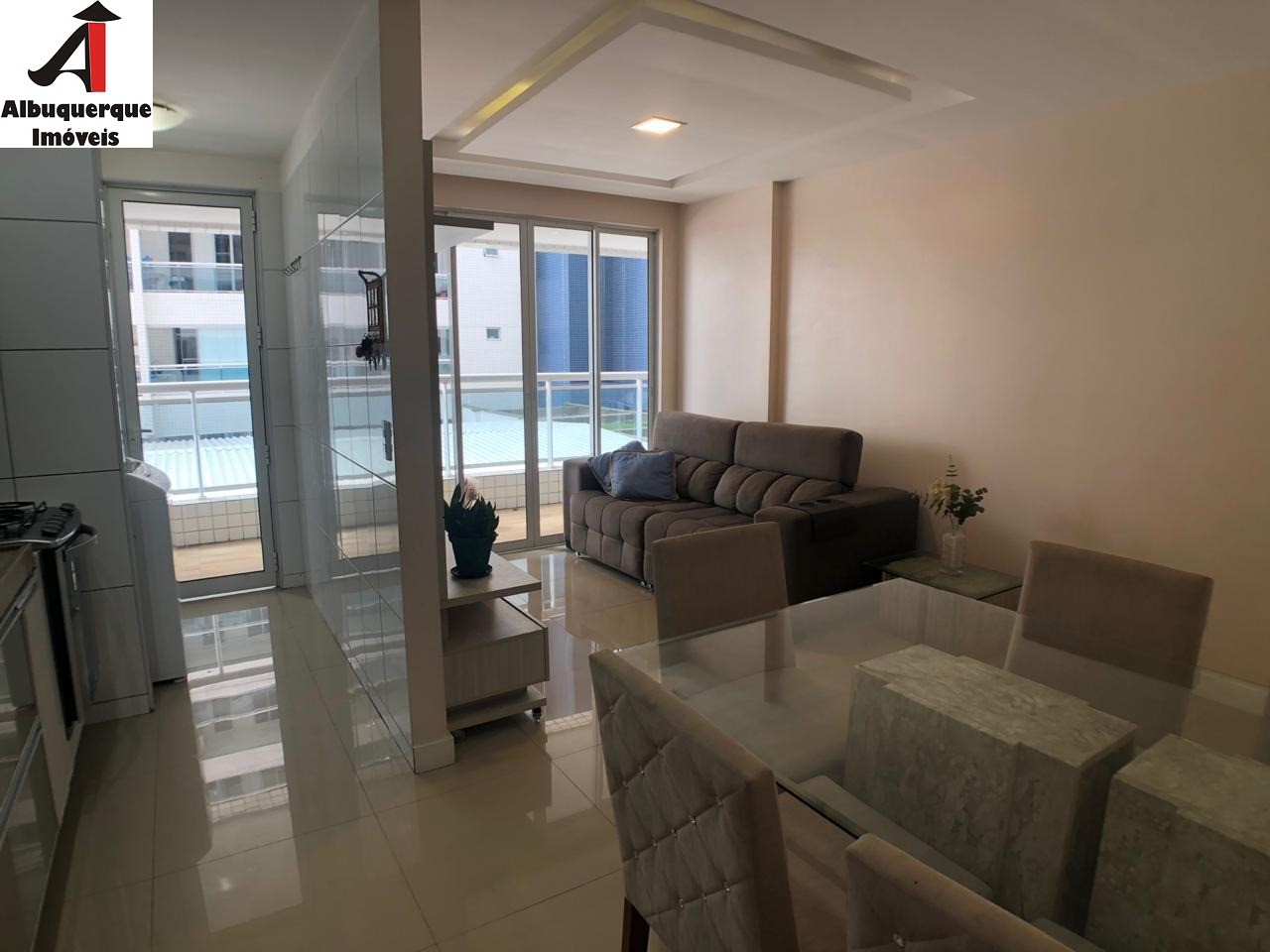 Apartamento à venda com 3 quartos, 86m² - Foto 4