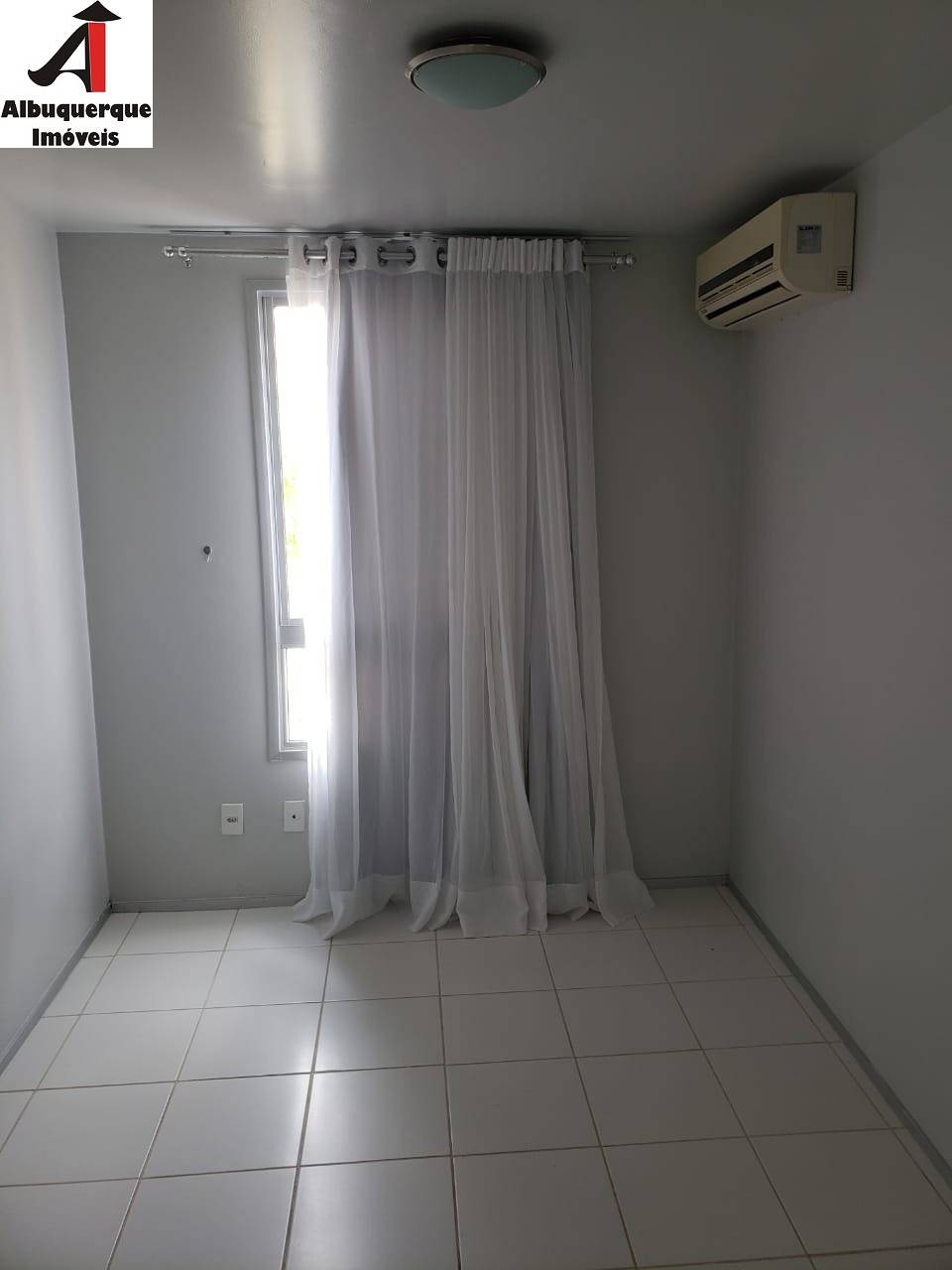 Apartamento à venda com 3 quartos, 76m² - Foto 6