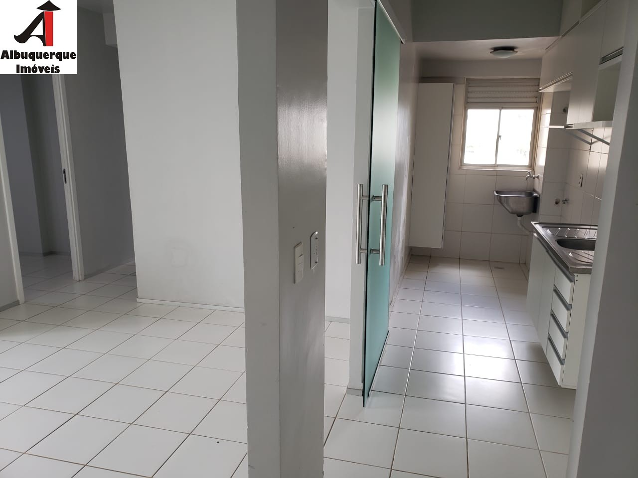 Apartamento à venda com 3 quartos, 76m² - Foto 9