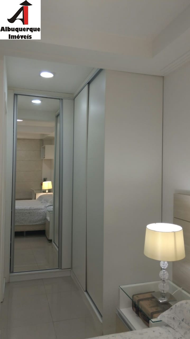 Apartamento à venda com 2 quartos, 58m² - Foto 4