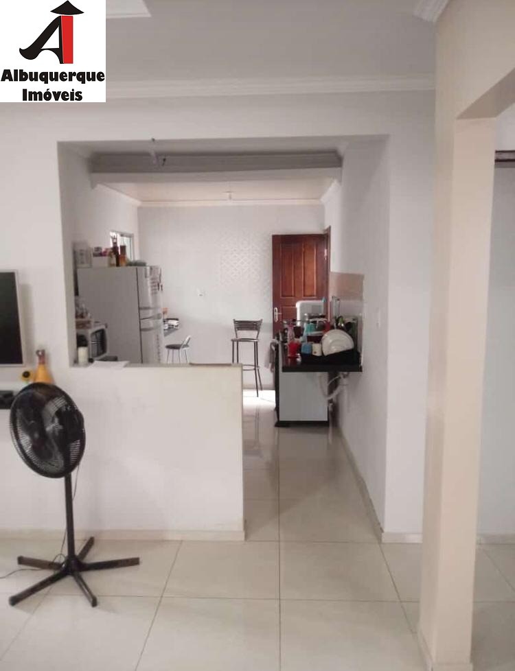 Casa à venda com 4 quartos, 158m² - Foto 8