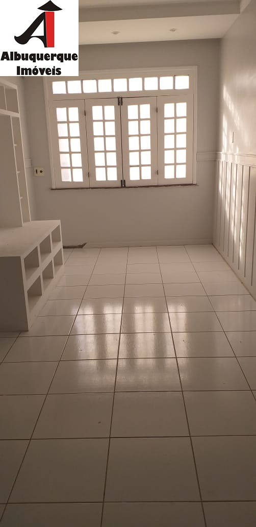 Casa à venda e aluguel com 4 quartos, 600m² - Foto 7