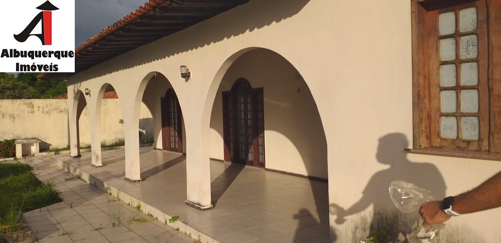 Casa à venda e aluguel com 4 quartos, 600m² - Foto 17