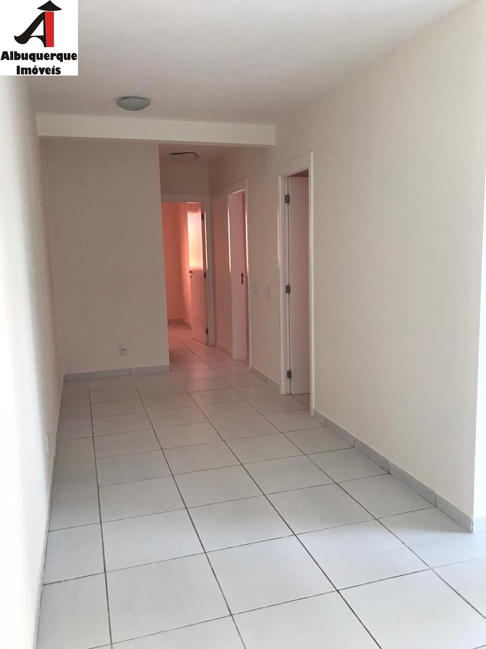 Apartamento à venda com 3 quartos, 74m² - Foto 1