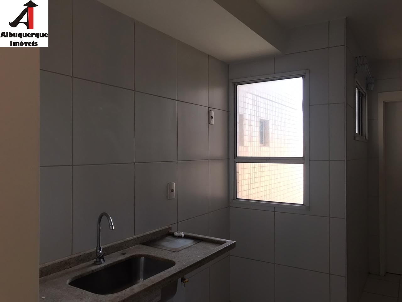 Apartamento à venda com 3 quartos, 74m² - Foto 3