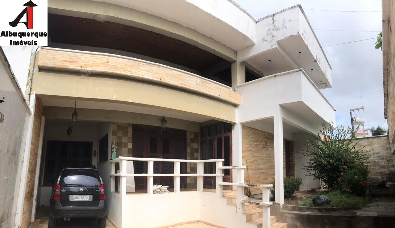 Casa à venda com 4 quartos, 600m² - Foto 10