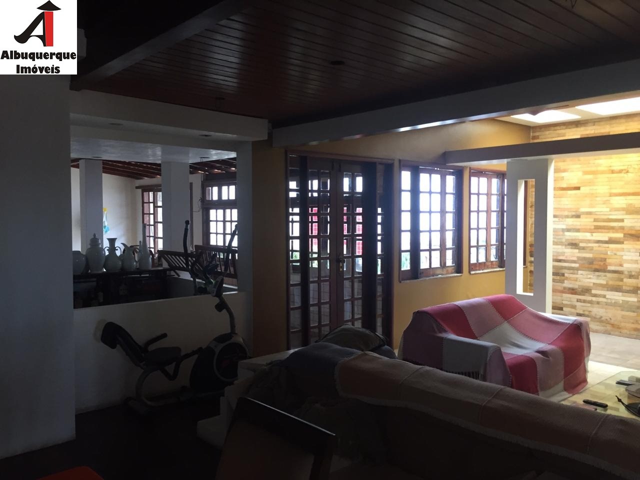 Casa à venda com 4 quartos, 600m² - Foto 13