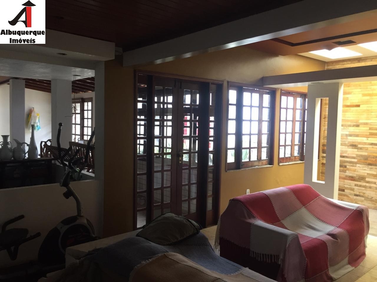 Casa à venda com 4 quartos, 600m² - Foto 17