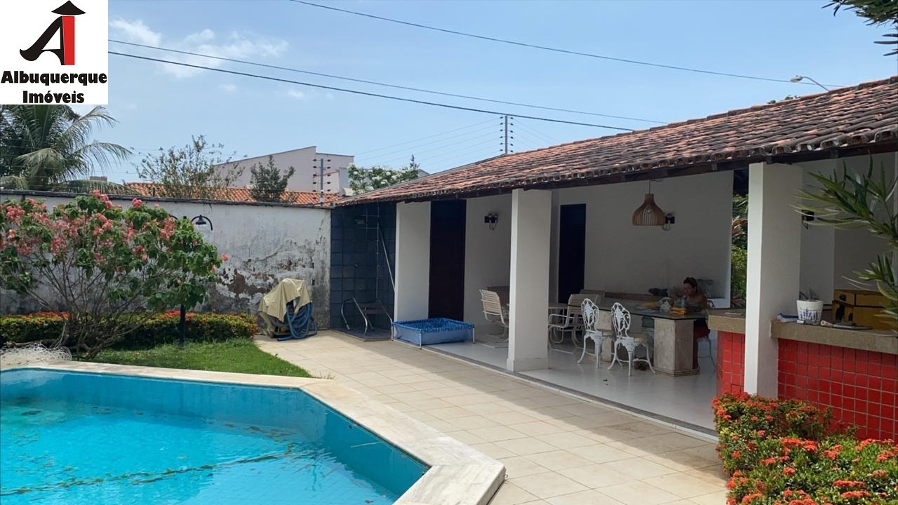 Casa à venda com 4 quartos, 2000m² - Foto 2