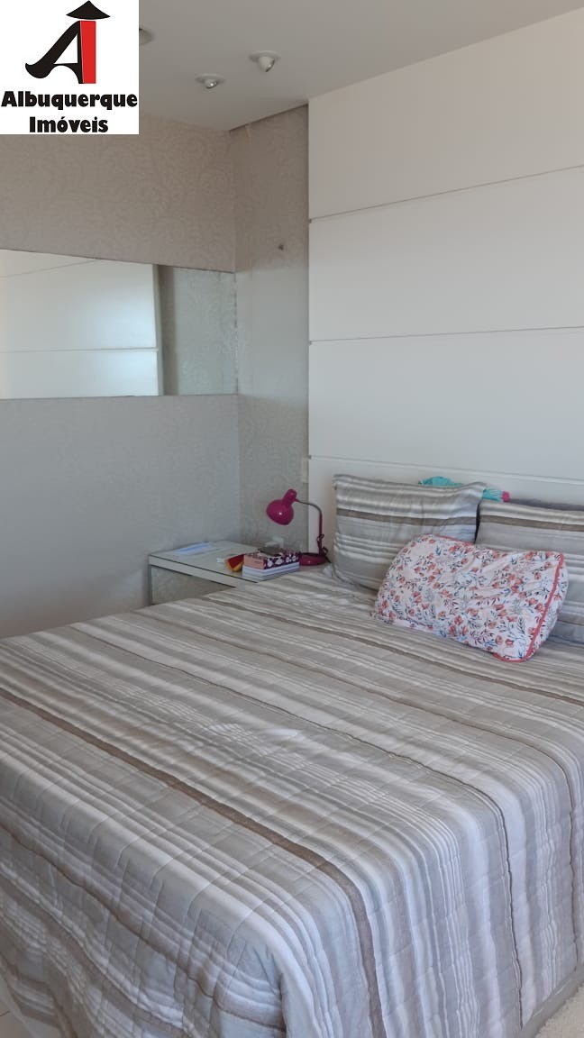 Apartamento para alugar com 3 quartos, 300m² - Foto 19