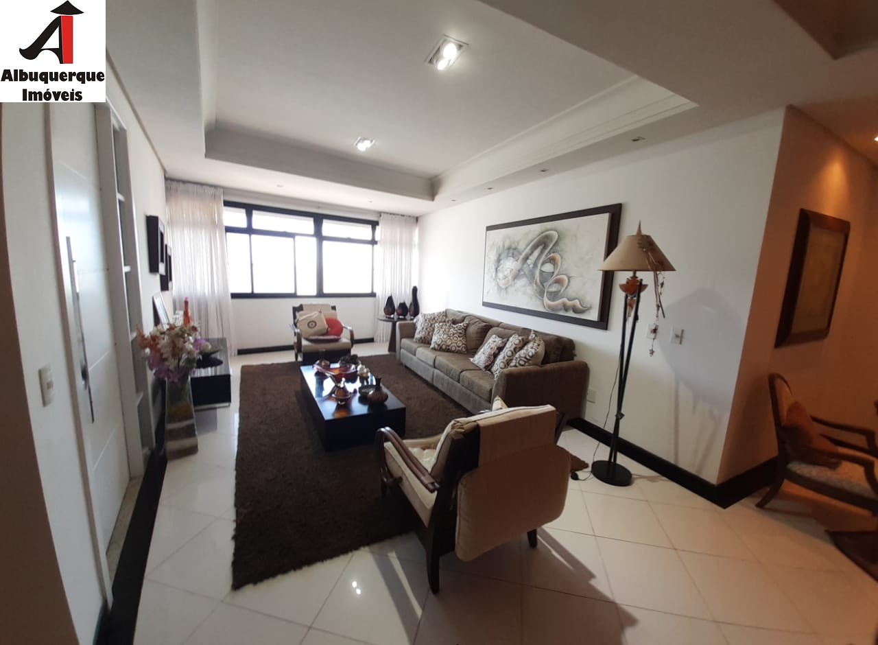 Apartamento à venda com 4 quartos, 300m² - Foto 5