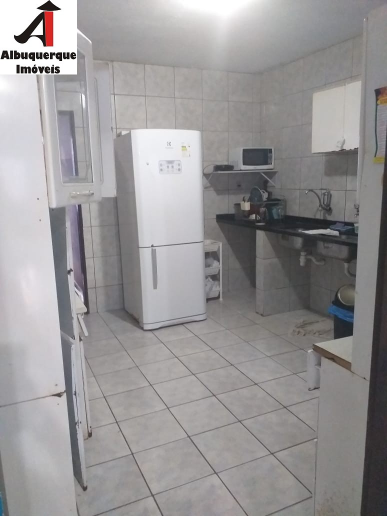 Casa à venda com 3 quartos, 150m² - Foto 5