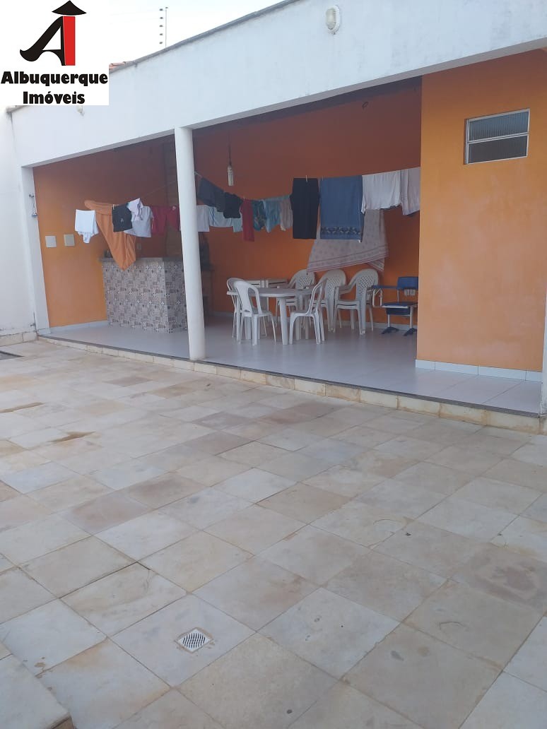 Casa à venda com 3 quartos, 150m² - Foto 9