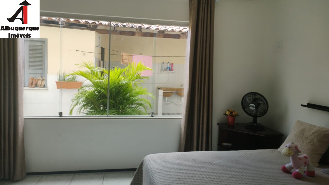 Casa à venda com 3 quartos, 250m² - Foto 15