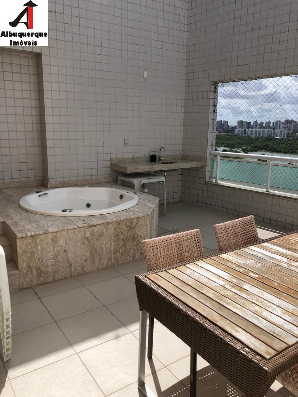 Cobertura à venda com 3 quartos, 142m² - Foto 1